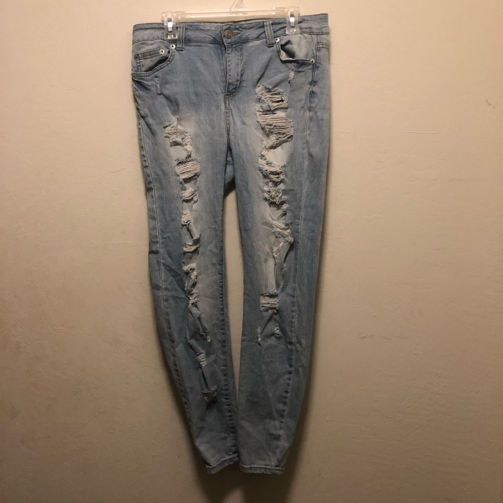 Distressed Jeans Forever 21+